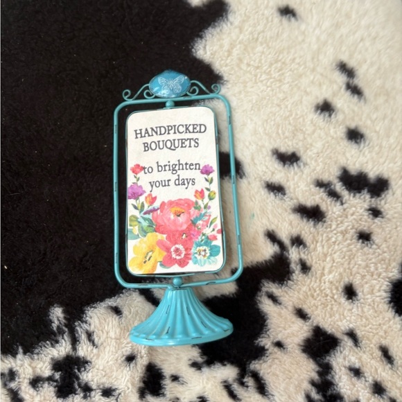 The Pioneer Woman Other - The Pioneer Woman Hand Picked Bouquet Sentiment Spring Tabletop Decor Sign